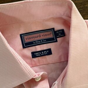 Vineyard Vines Light Pink Men's Button Down Shirt 16 1/2 36